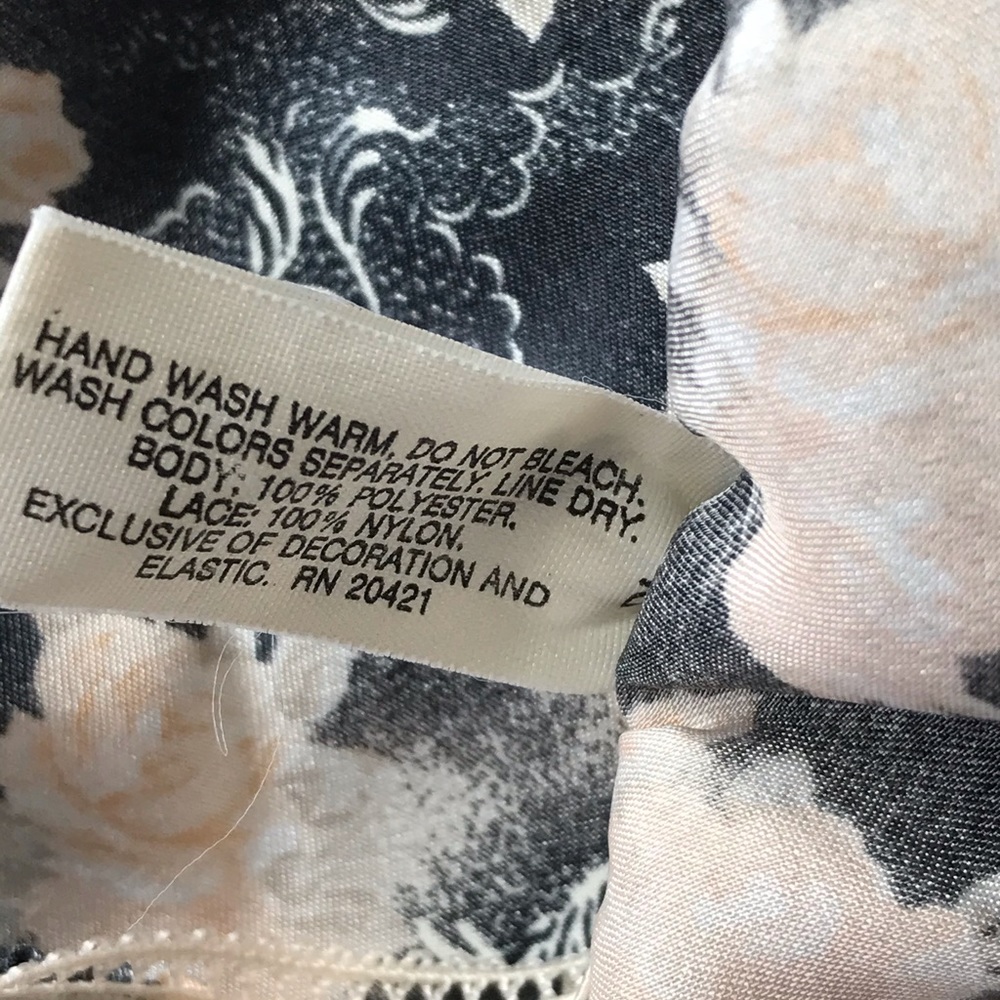 Vintage Loungewear Lingerie Set - image 3